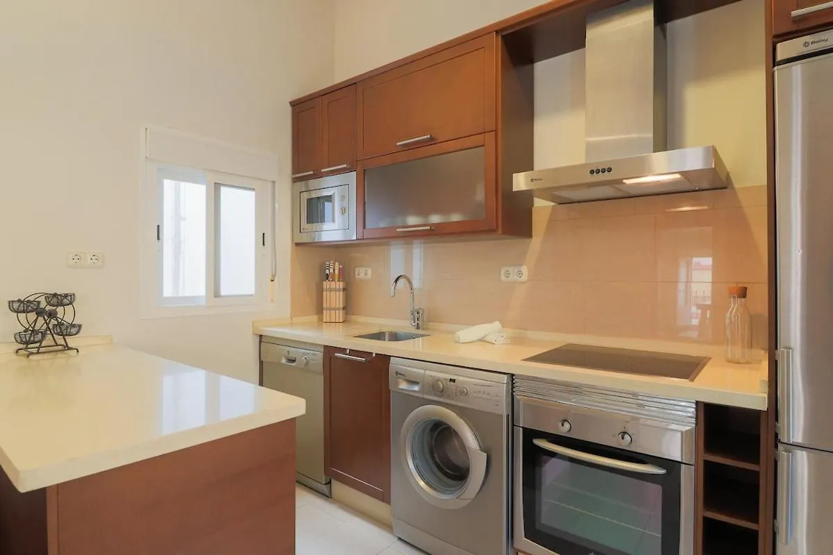C28 - Mitjana Luminous Penthouse Apartment Malaga 0*,
