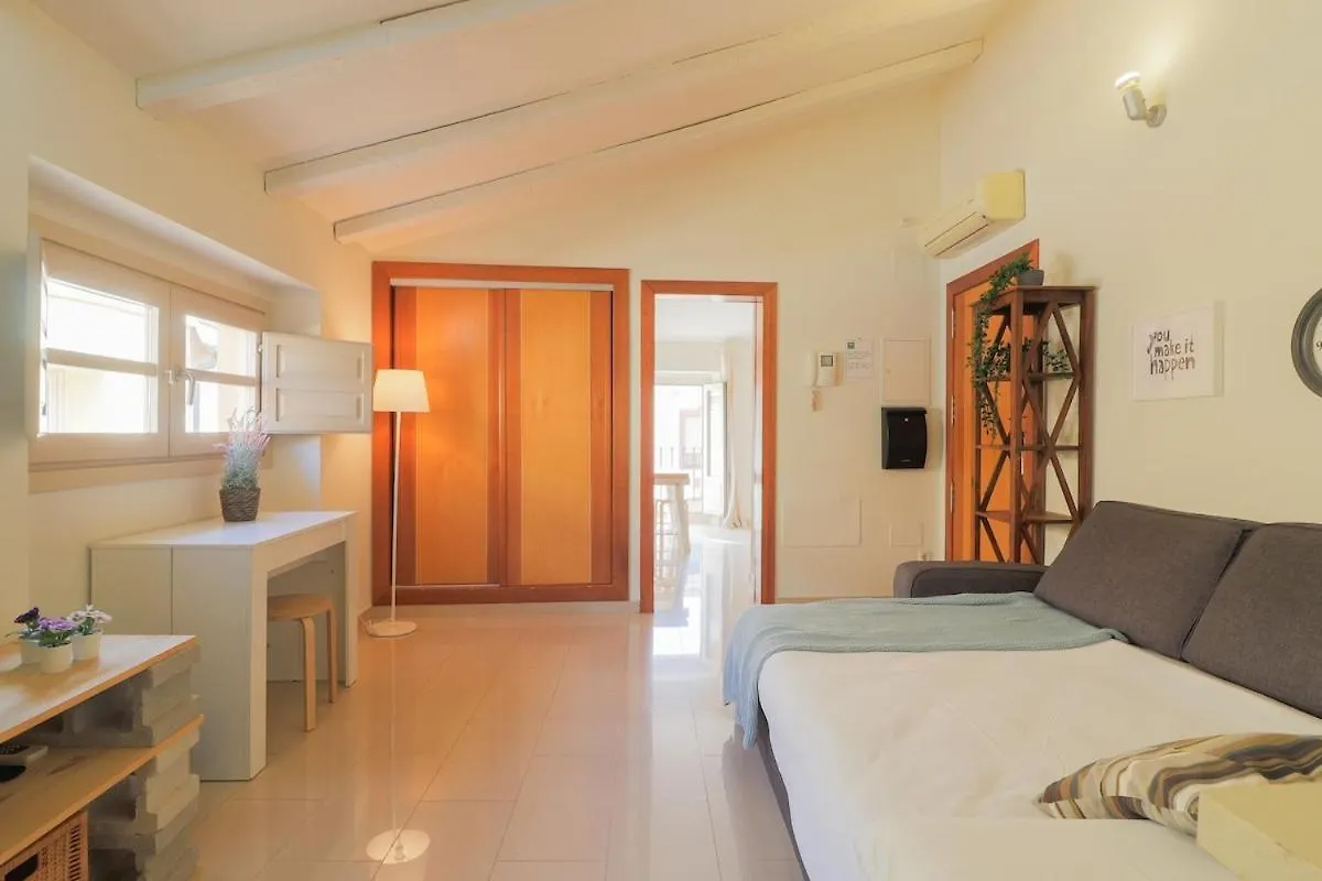 Apartament C28 - Mitjana Luminous Penthouse Malaga