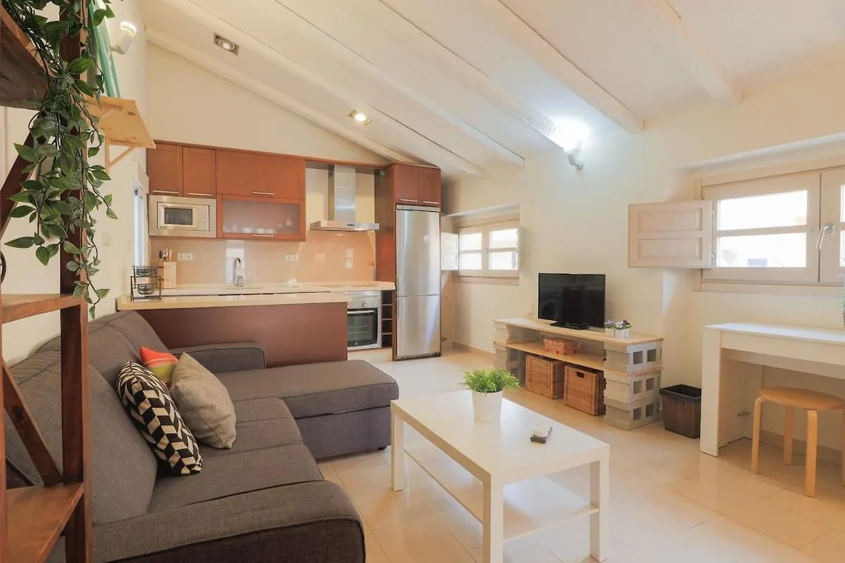 Apartament C28 - Mitjana Luminous Penthouse Malaga Hiszpania